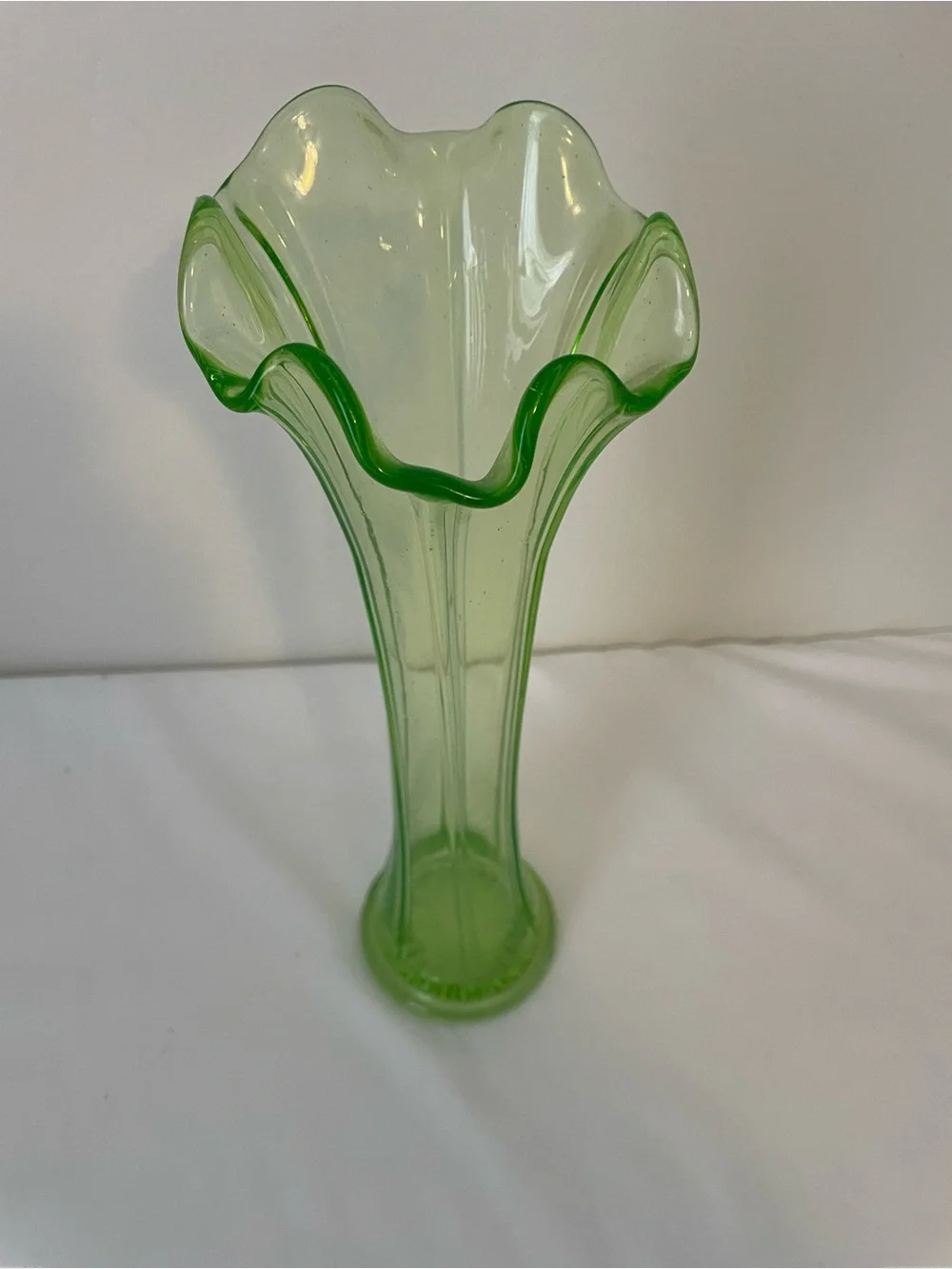 Vintage Uranium Glass Mid Century Modern Swung Vase 11